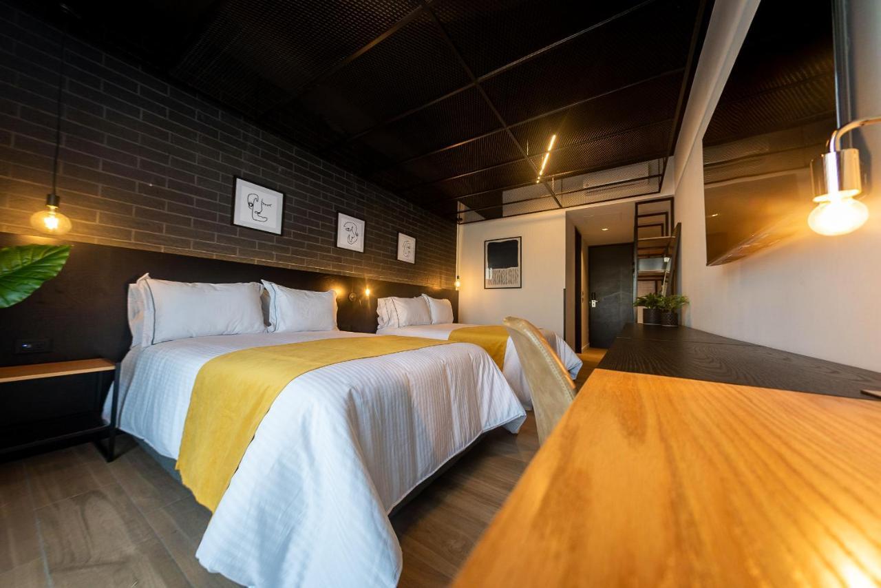 Fulton Business Luxury Hotel Guadalajara Exterior foto