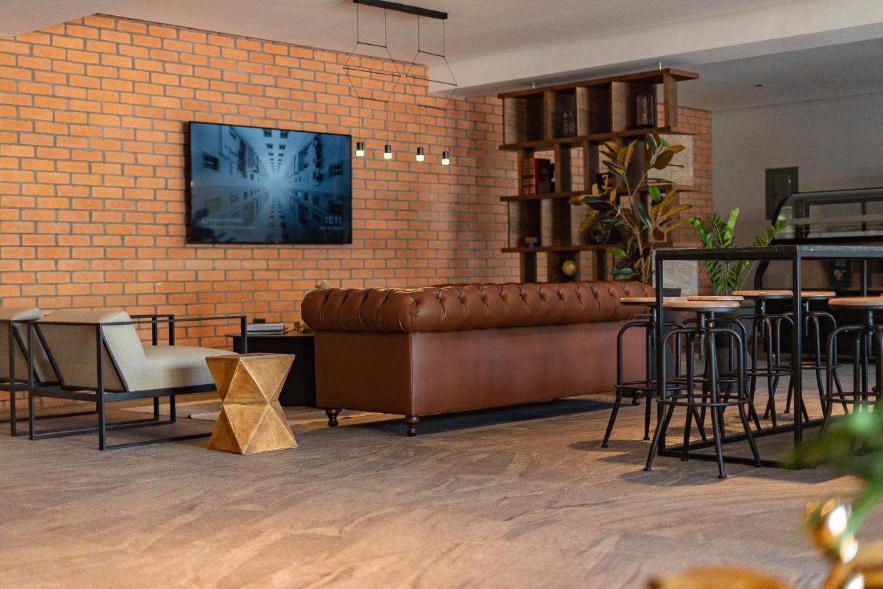 Fulton Business Luxury Hotel Guadalajara Exterior foto
